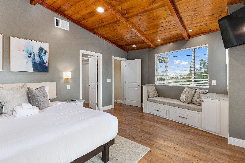Furnished Finder property 471391_1 photo 15