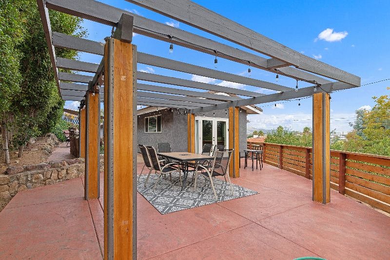 Furnished Finder property 471391_1 photo 32