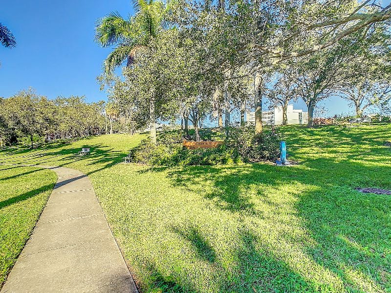 Roser Park