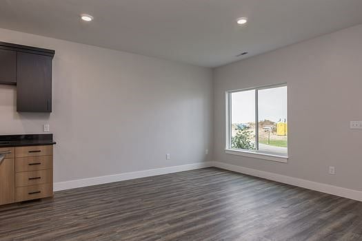 Furnished Finder property 471406_1 photo 13