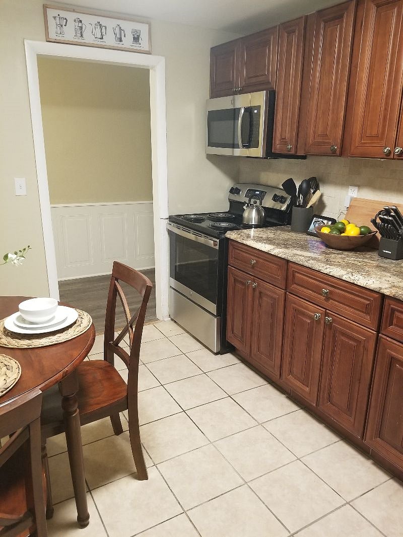Furnished Finder property 471408_1 photo 13