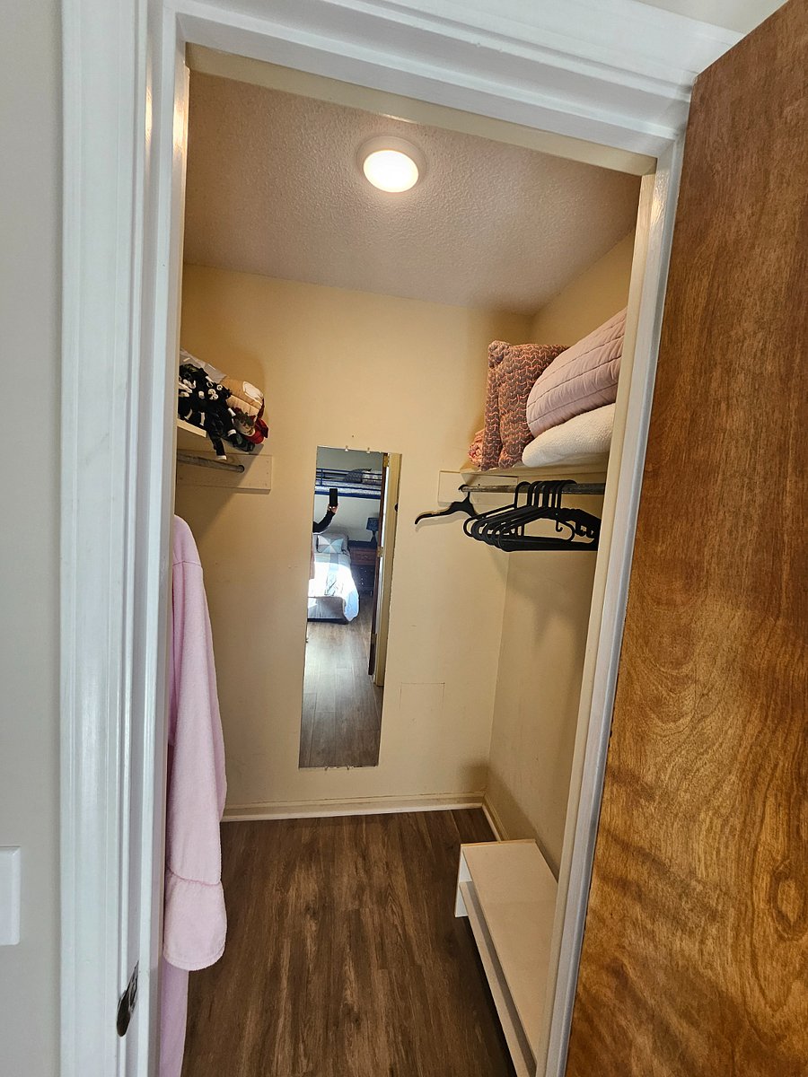 Furnished Finder property 471463_1 photo 13