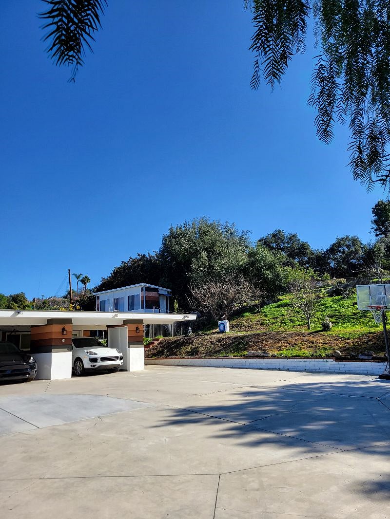 Furnished Finder property 471465_1 photo 12