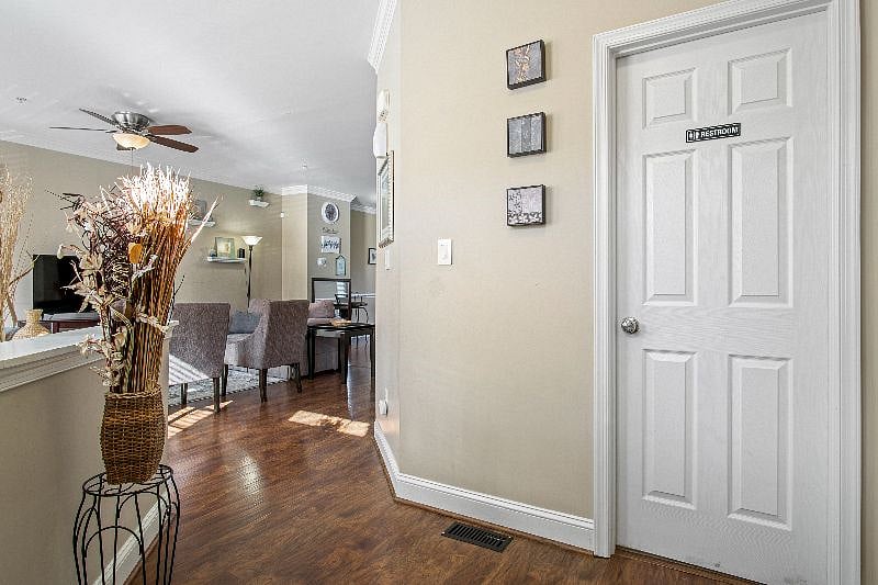 Furnished Finder property 471502_1 photo 7