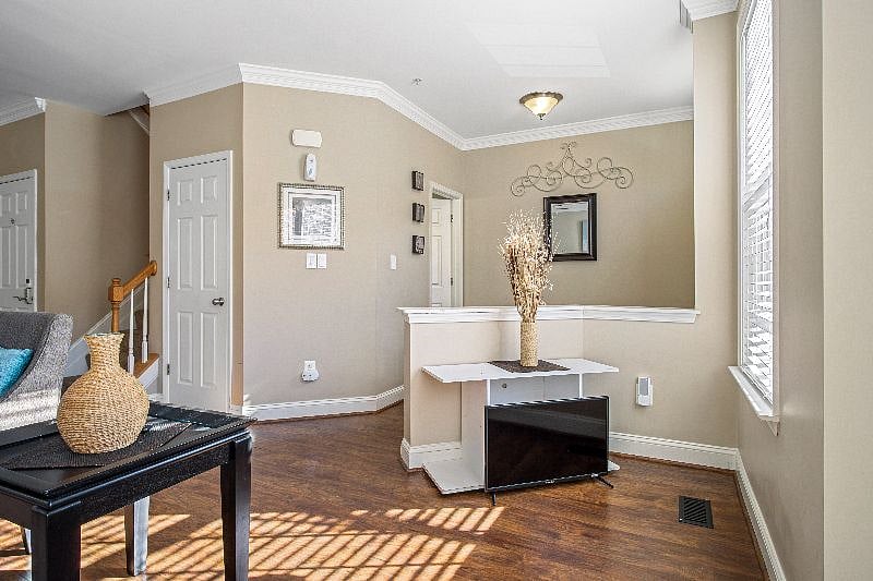 Furnished Finder property 471502_1 photo 8