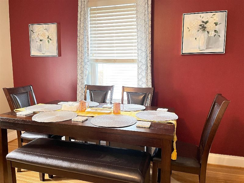 Dinning Table - for 6