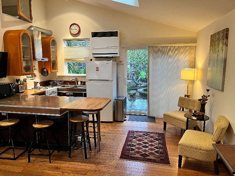 Furnished Finder property 471518_1 photo 5