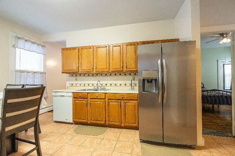 Furnished Finder property 471541_1 photo 12