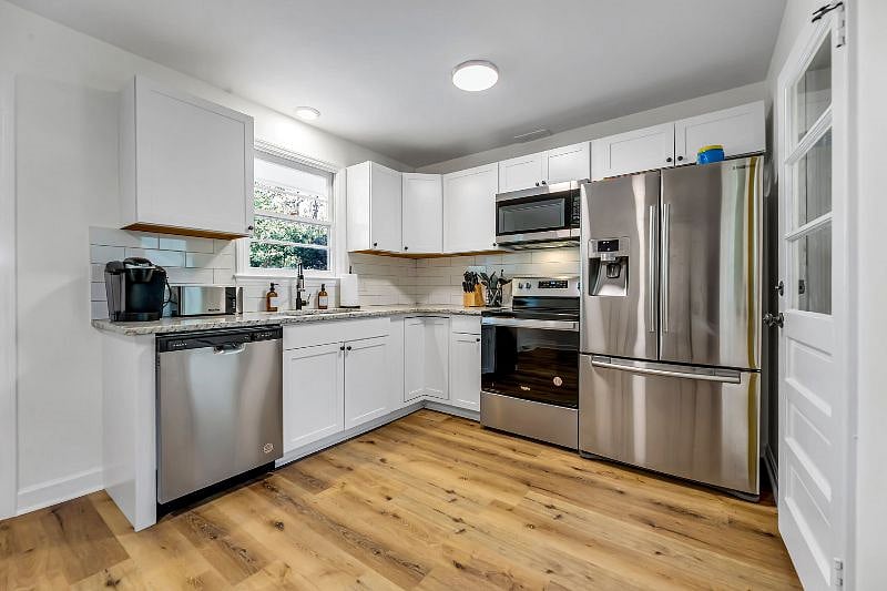 Furnished Finder property 471551_1 photo 10