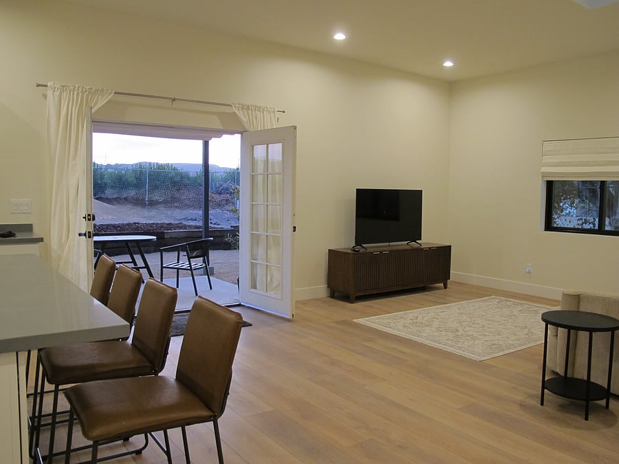 Furnished Finder property 471636_2 photo 8