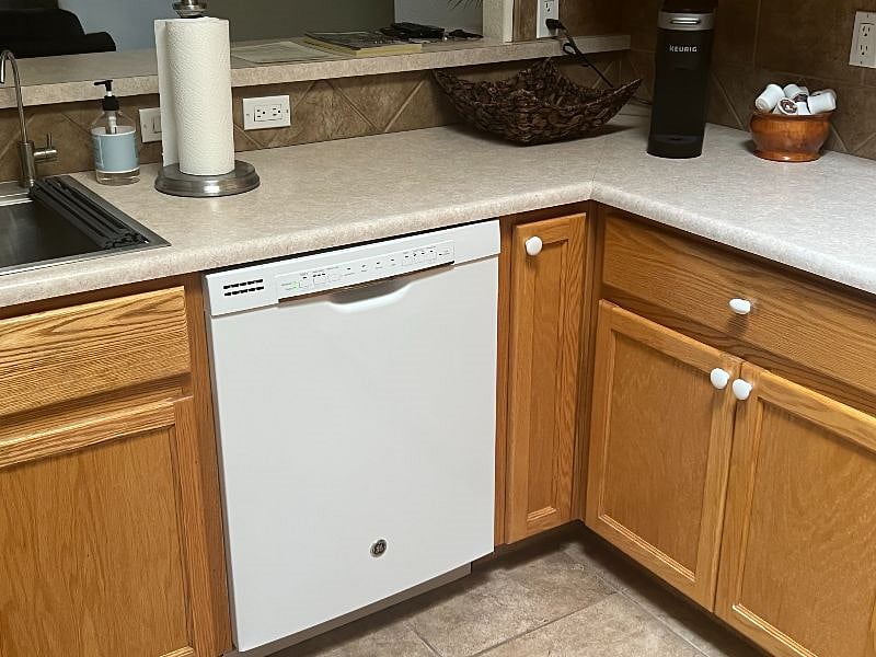 Furnished Finder property 471656_1 photo 39