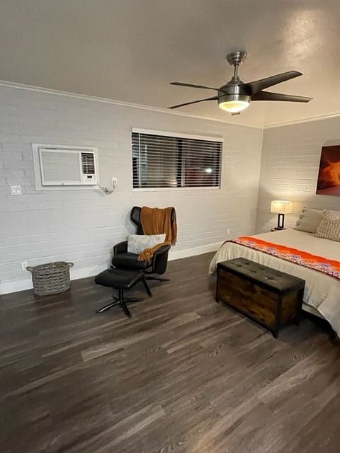 living space/sleeping area
