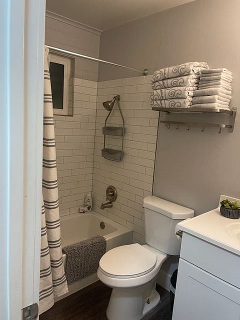 Furnished Finder property 471757_2 photo 9