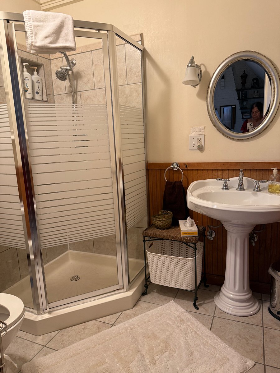 Furnished Finder property 471782_1 photo 24
