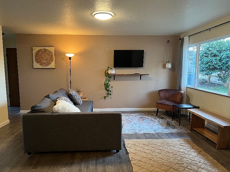Furnished Finder property 471798_1 photo 18