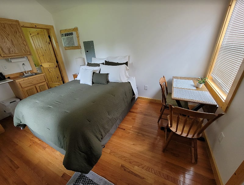 Furnished Finder property 471800_1 photo 4