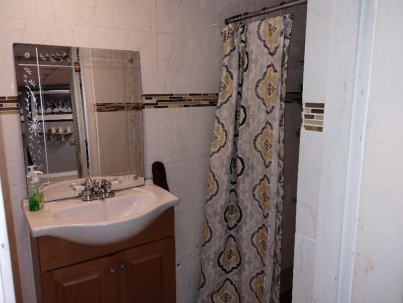 Furnished Finder property 471807_1 photo 21