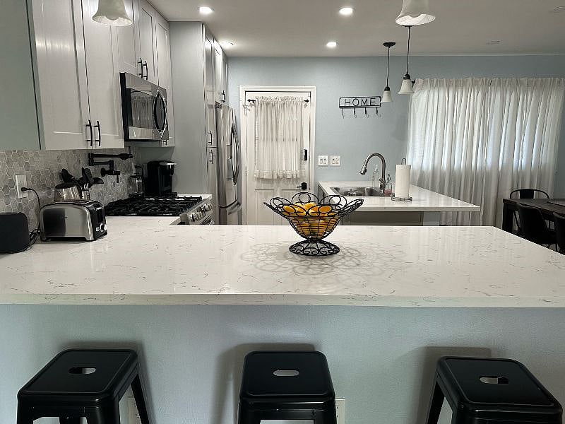 Furnished Finder property 471813_1 photo 7