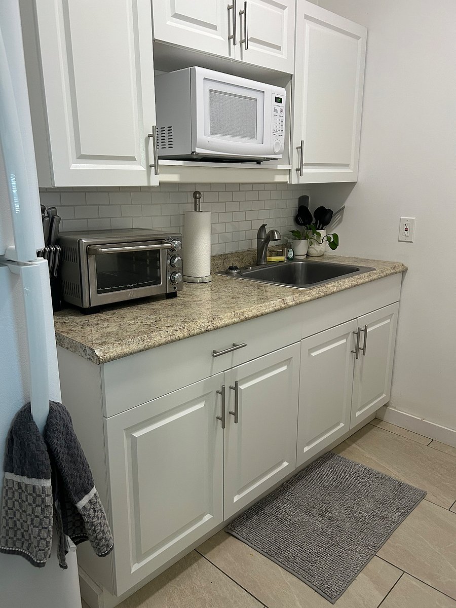 Furnished Finder property 471835_1 photo 3