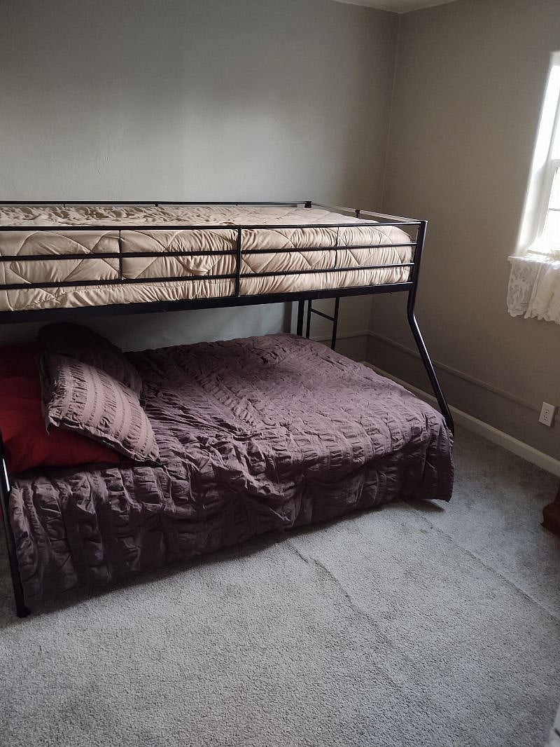 Furnished Finder property 471860_1 photo 2