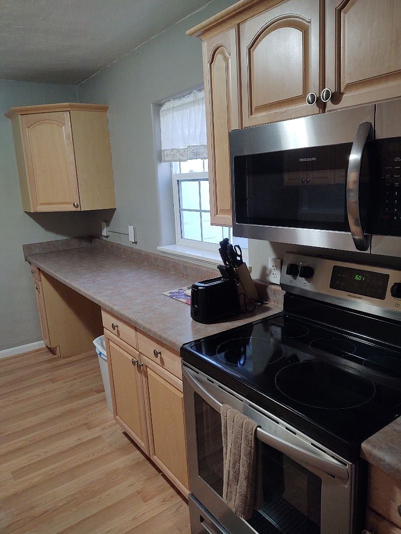 Furnished Finder property 471860_1 photo 4