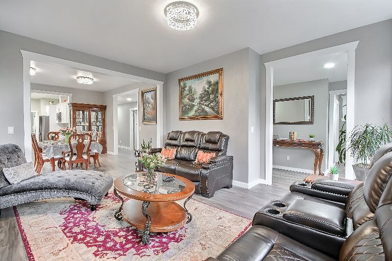 Furnished Finder property 471880_1 photo 4