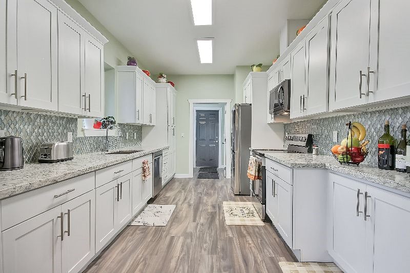 Furnished Finder property 471880_1 photo 13