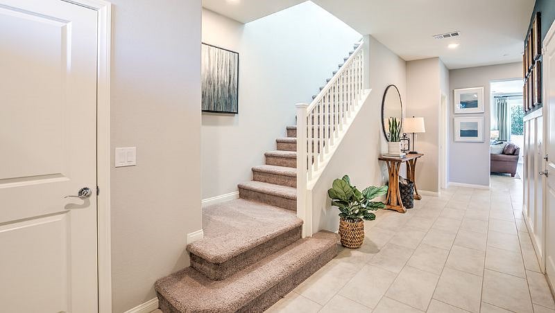 Furnished Finder property 471908_1 photo 8