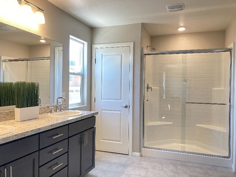 Furnished Finder property 471908_1 photo 13