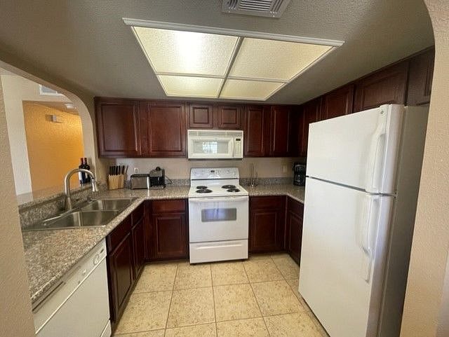 Furnished Finder property 472070_1 photo 3