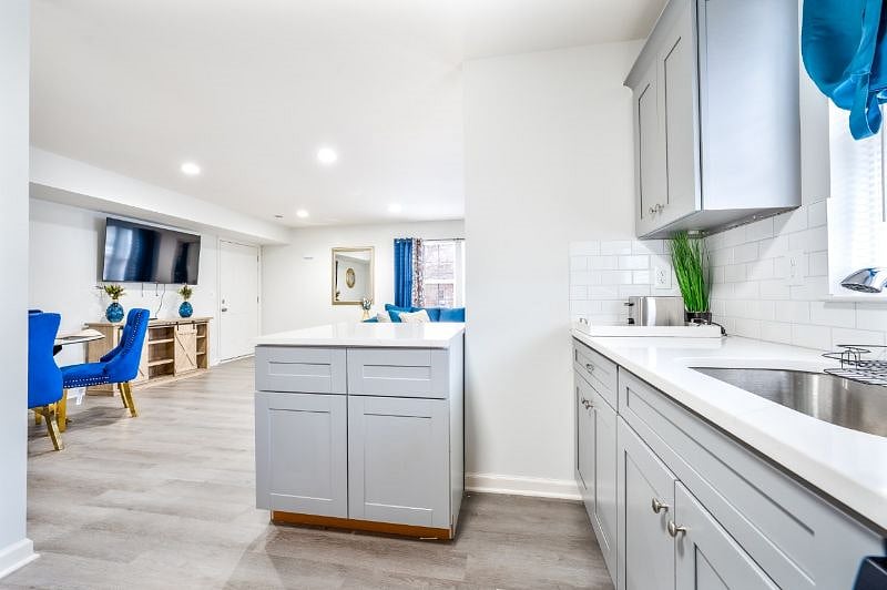 Furnished Finder property 472090_1 photo 6