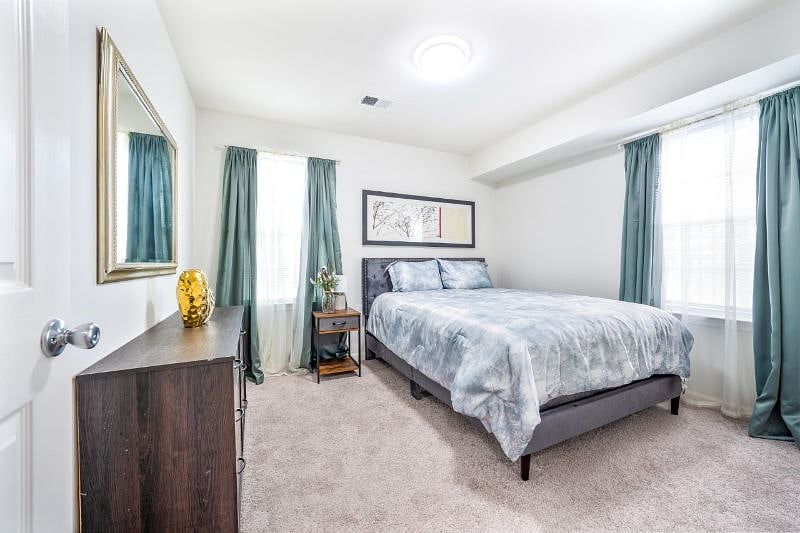 Furnished Finder property 472090_1 photo 9