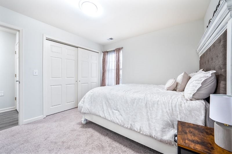 Furnished Finder property 472090_1 photo 11