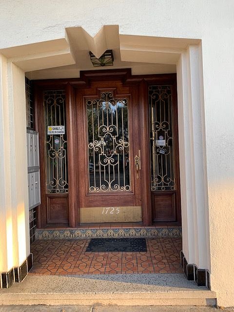 Furnished Finder property 472094_1 photo 3
