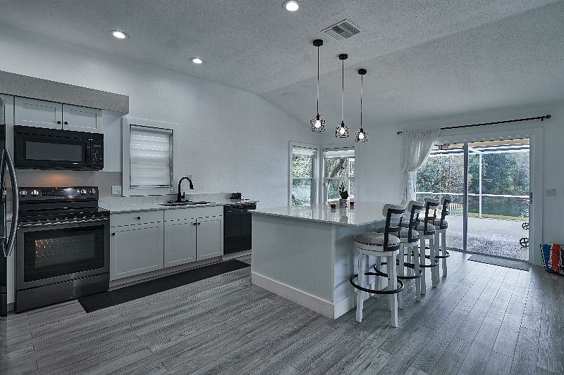 Furnished Finder property 472192_1 photo 16