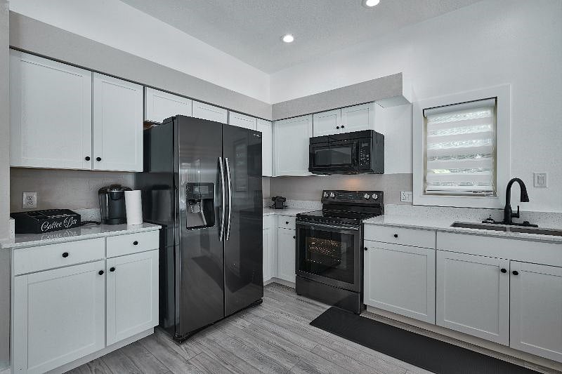 Furnished Finder property 472192_1 photo 19