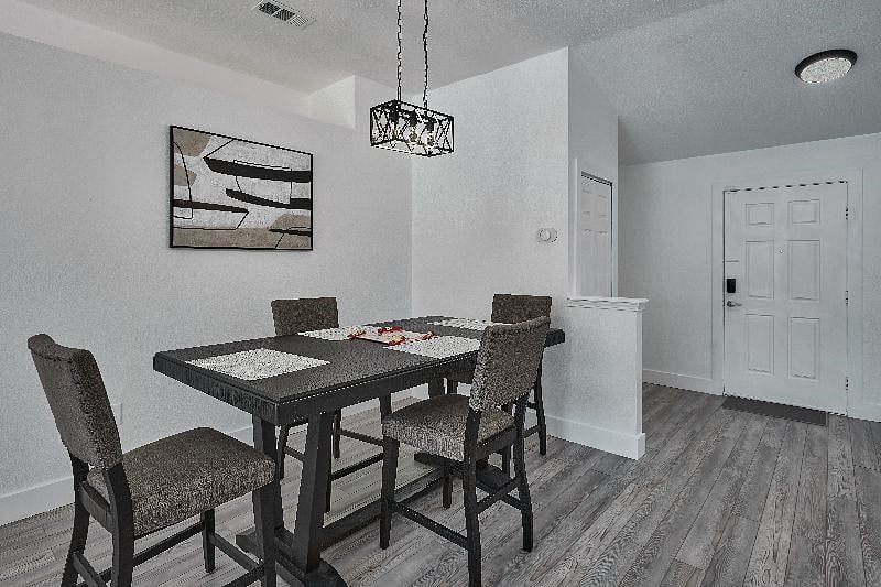 Furnished Finder property 472192_1 photo 20
