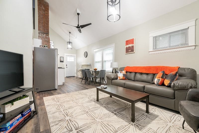 Furnished Finder property 472219_1 photo 4