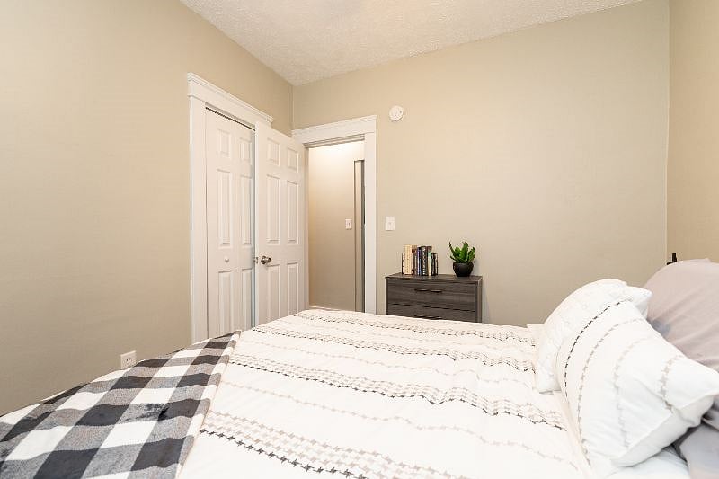 Furnished Finder property 472219_1 photo 11