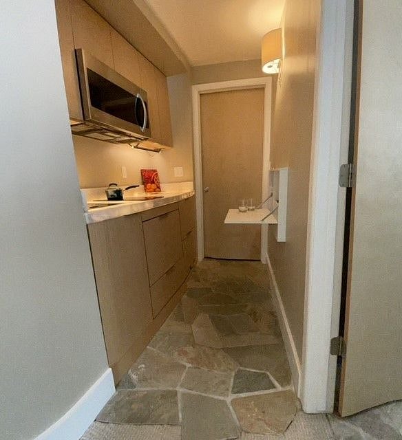 Furnished Finder property 472233_1 photo 1