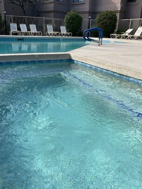 Furnished Finder property 472238_1 photo 18