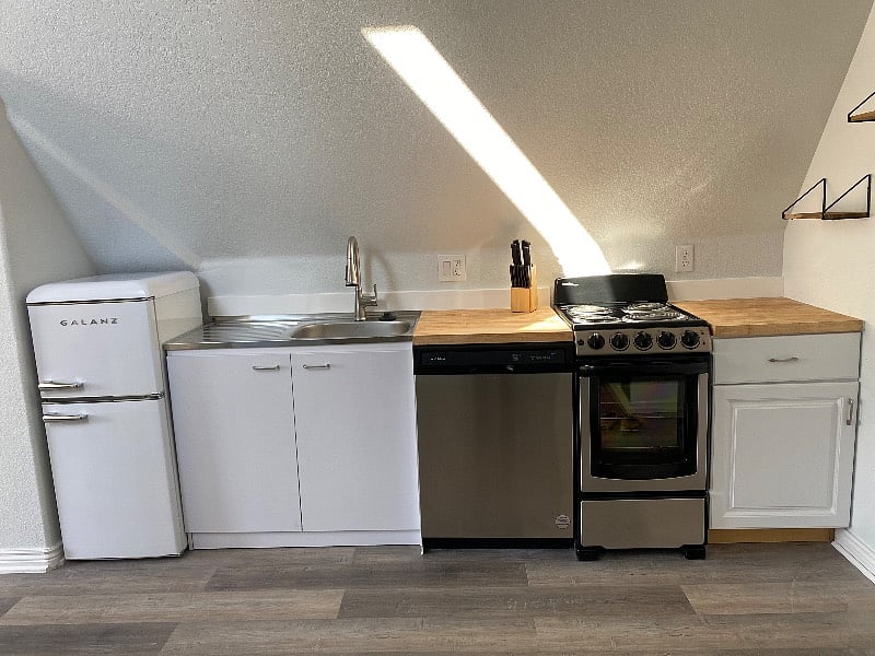Furnished Finder property 472276_1 photo 10