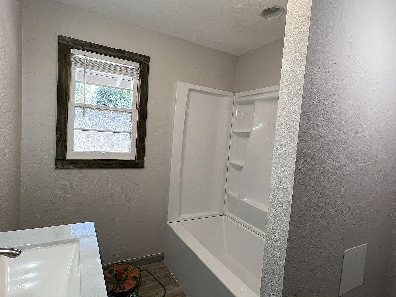 Furnished Finder property 472278_1 photo 8