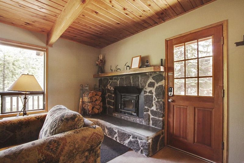 Furnished Finder property 472304_1 photo 7