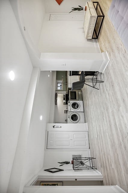 Furnished Finder property 472318_1 photo 4