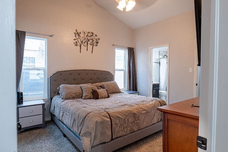 Furnished Finder property 472326_1 photo 16