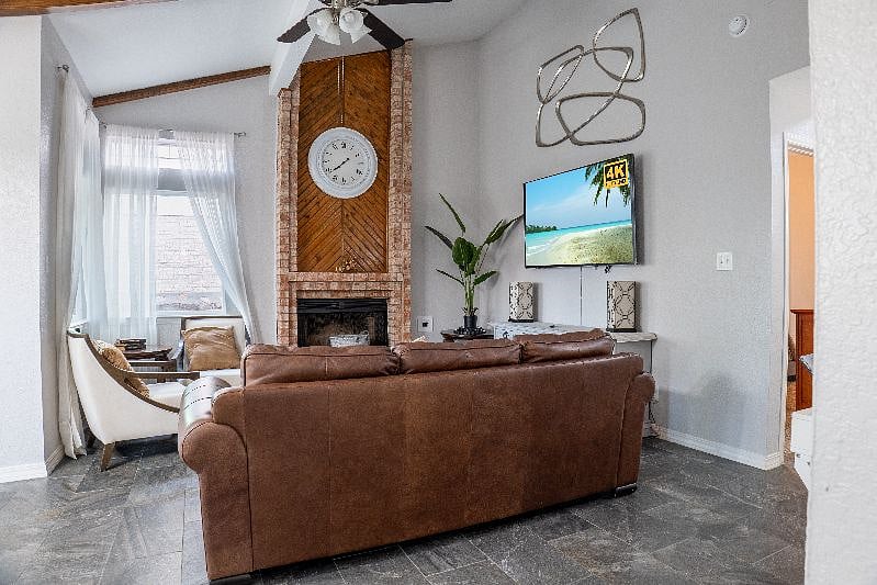 Furnished Finder property 472326_1 photo 27