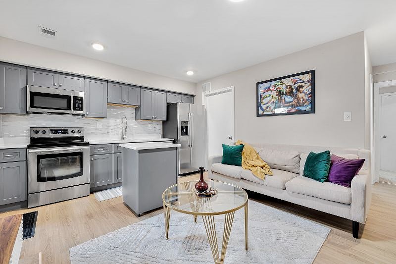 Furnished Finder property 472478_1 photo 9