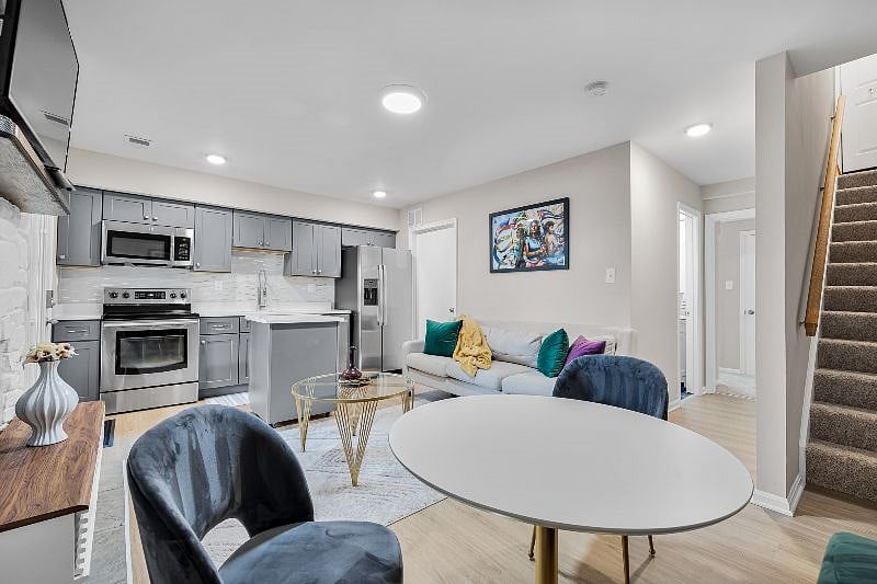 Furnished Finder property 472478_1 photo 10