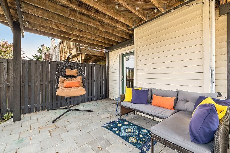 Furnished Finder property 472478_1 photo 22